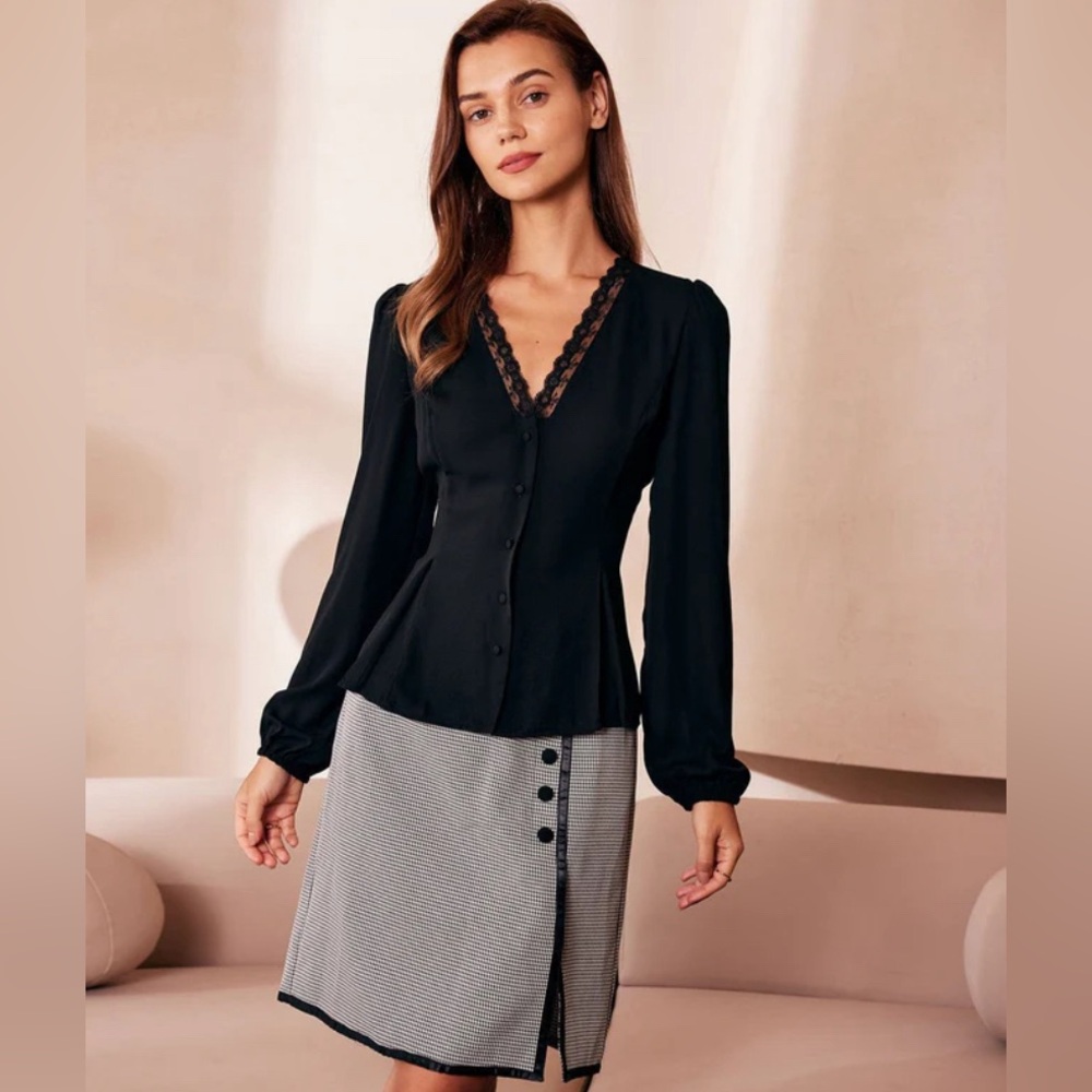 RIHOAS Black V-Neck Lace Trim Button Front Blouse
